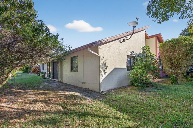 1804 Tamarind Ln, Coconut Creek, FL 33063