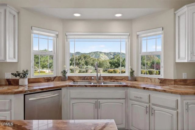 10995 Alto Court, Oak View, CA 93022