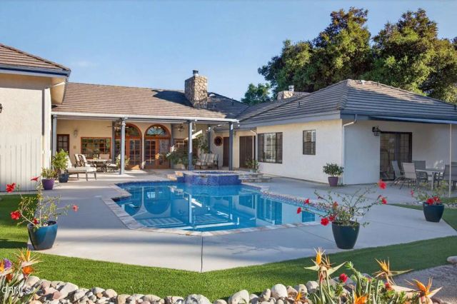 10995 Alto Court, Oak View, CA 93022