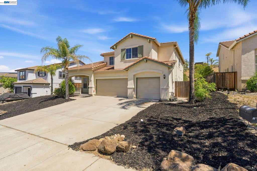 Image 3 of property listing at 2627 Leopard Way, Antioch, CA 94531