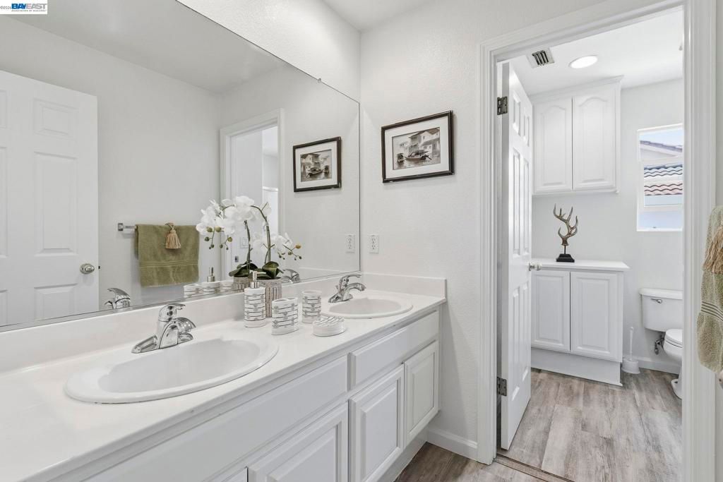 Image 40 of property listing at 2627 Leopard Way, Antioch, CA 94531