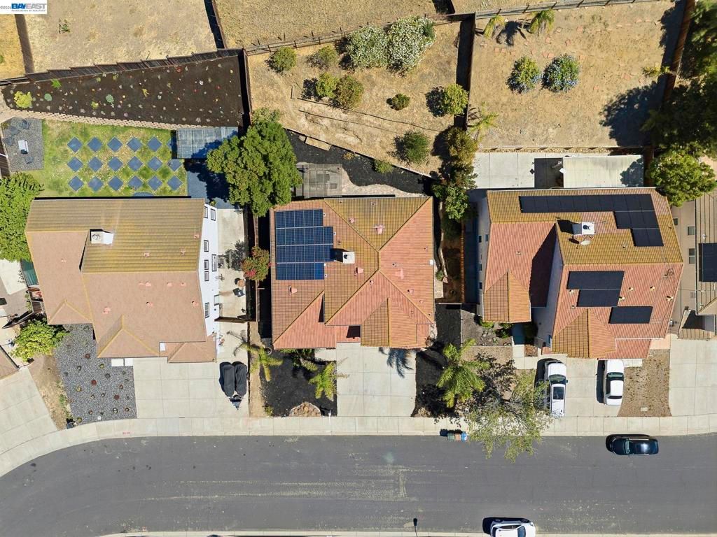 Image 52 of property listing at 2627 Leopard Way, Antioch, CA 94531