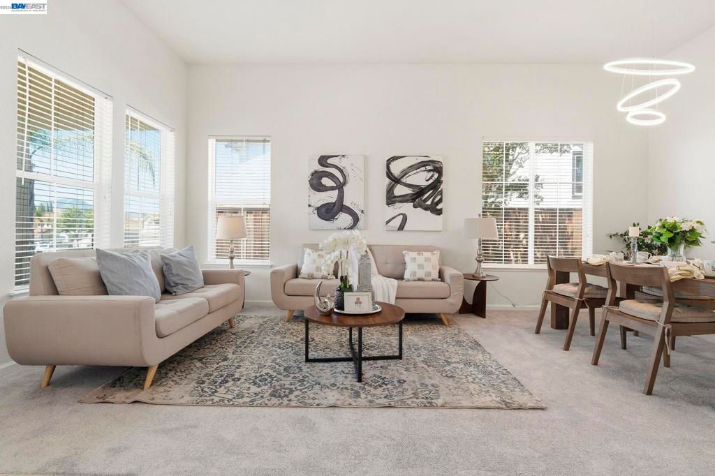 Image 6 of property listing at 2627 Leopard Way, Antioch, CA 94531