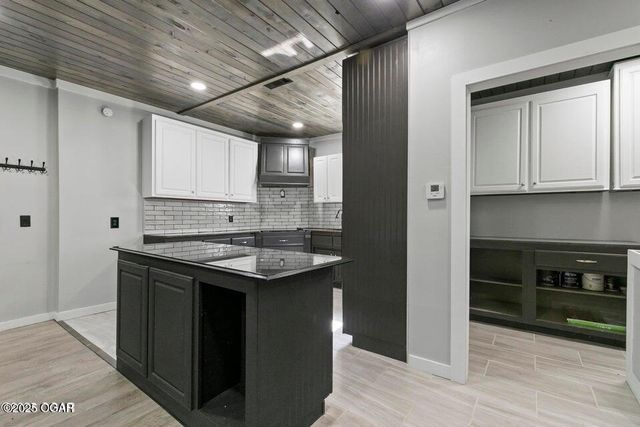 6496 Racine Street, Seneca, MO 64865