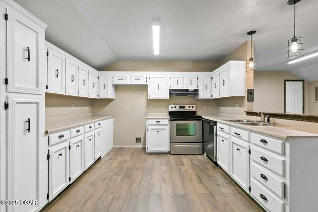 6496 Racine Street, Seneca, MO 64865