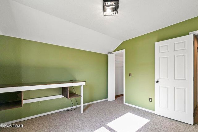 6496 Racine Street, Seneca, MO 64865