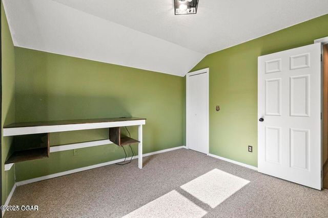 6496 Racine Street, Seneca, MO 64865