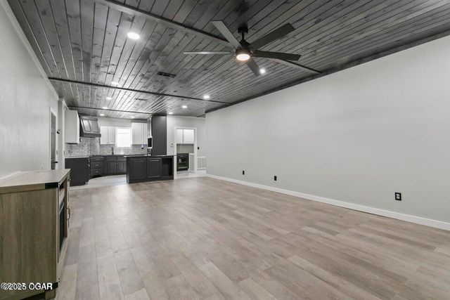 6496 Racine Street, Seneca, MO 64865