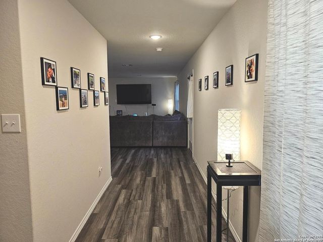 5754 Sunset Point, San Antonio, TX 78242