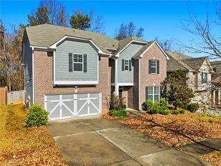 2416 Loughridge Drive, Buford, GA 30519