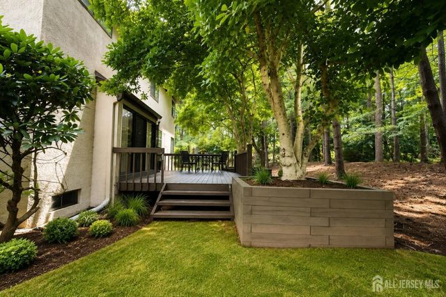 614 Sayre Drive, Plainsboro, NJ 08540