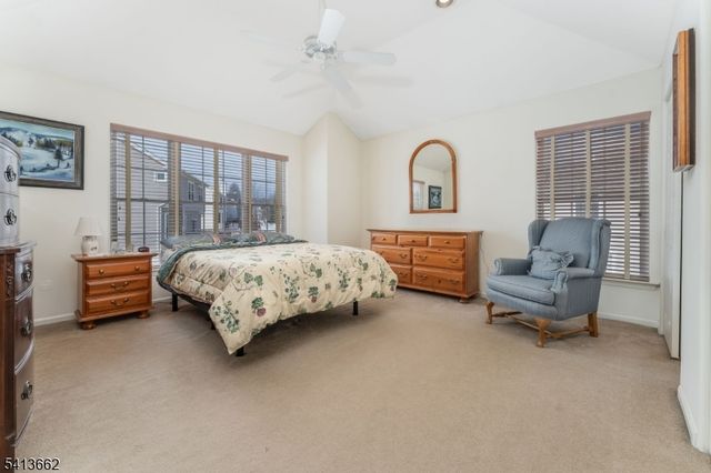 11 Jade Ln, Lopatcong Twp., NJ 08865