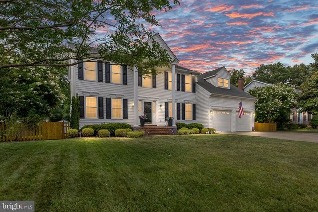 6313 SWEETBRIAR DR, Fredericksburg, VA 22407
