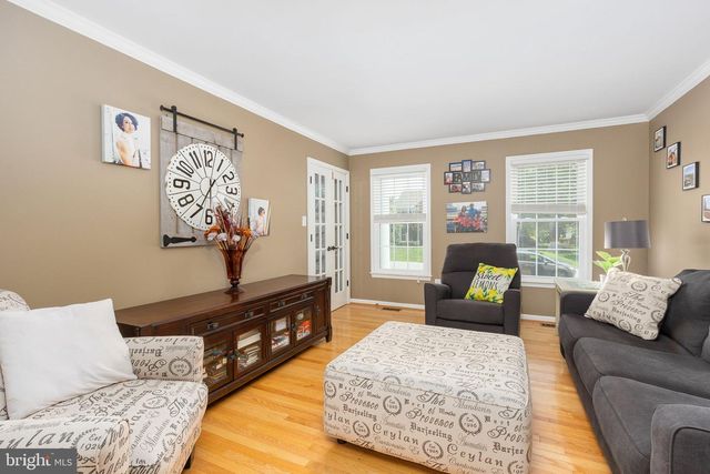 6313 SWEETBRIAR DR, Fredericksburg, VA 22407