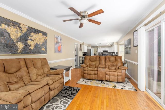 6313 SWEETBRIAR DR, Fredericksburg, VA 22407