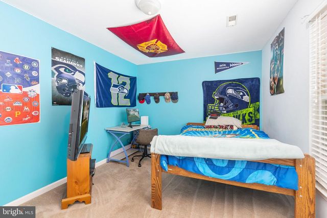 6313 SWEETBRIAR DR, Fredericksburg, VA 22407