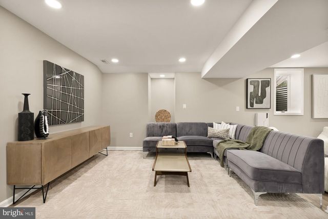 18330 WINTER PARK CT, Gaithersburg, MD 20879