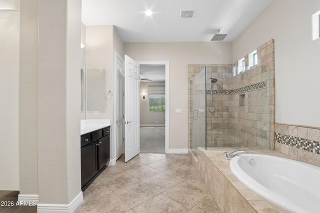 3153 E RED OAK Court, Gilbert, AZ 85297