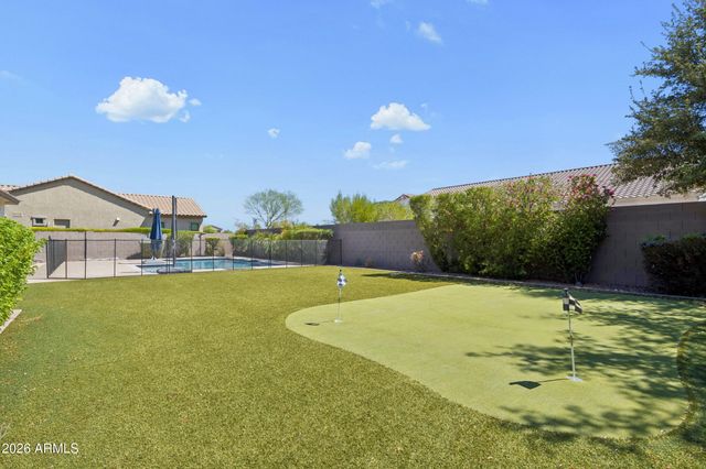 3153 E RED OAK Court, Gilbert, AZ 85297