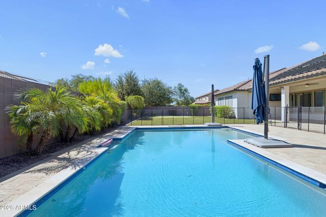 3153 E RED OAK Court, Gilbert, AZ 85297