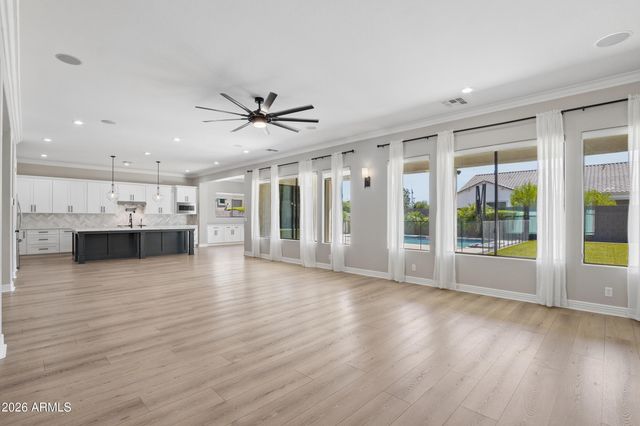 3153 E RED OAK Court, Gilbert, AZ 85297