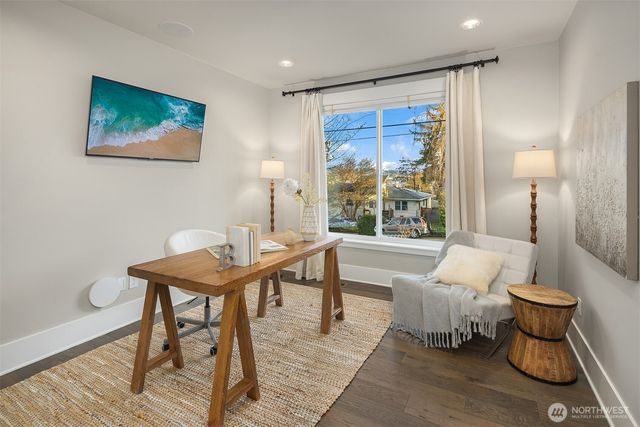 222 8th Avenue, Kirkland, WA 98033