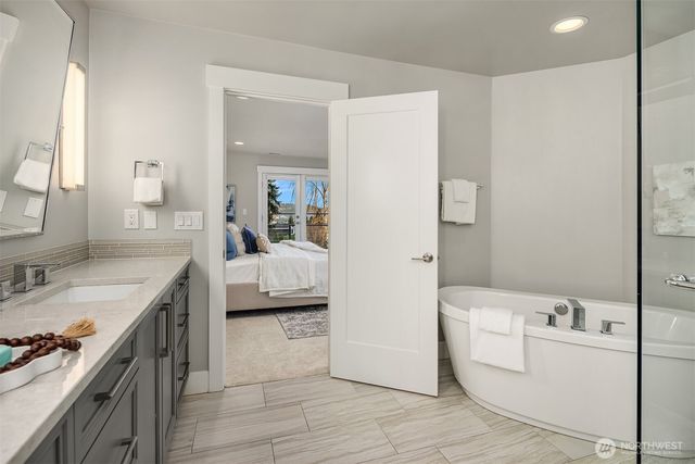 222 8th Avenue, Kirkland, WA 98033