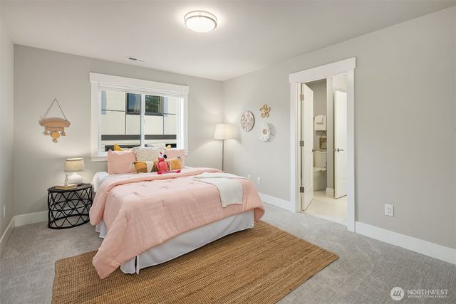 222 8th Avenue, Kirkland, WA 98033