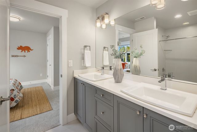 222 8th Avenue, Kirkland, WA 98033