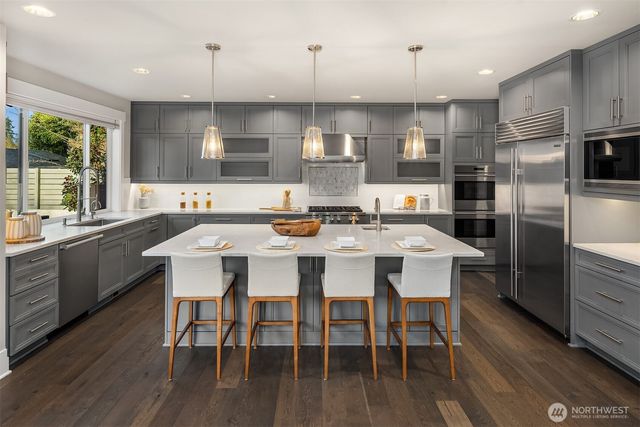 222 8th Avenue, Kirkland, WA 98033