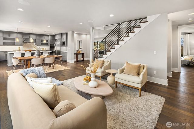 222 8th Avenue, Kirkland, WA 98033