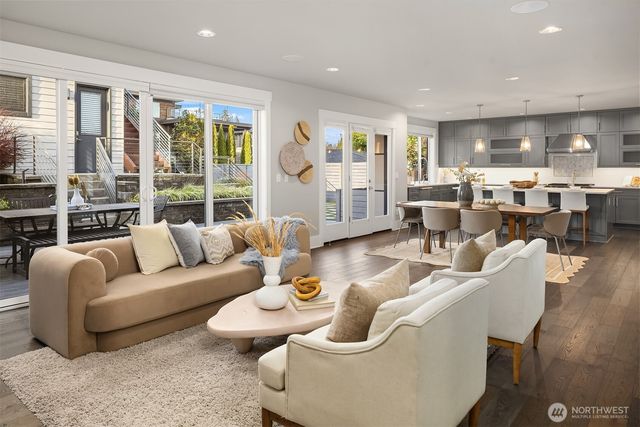 222 8th Avenue, Kirkland, WA 98033