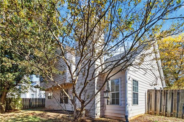 973 Ashwood Green Court, Snellville, GA 30078