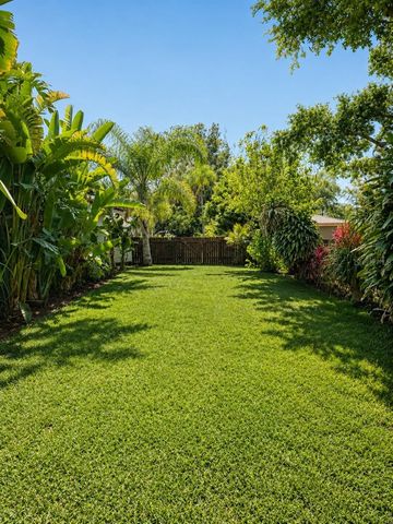 392 W ROSSETTI DRIVE, Nokomis, FL 34275