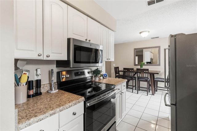 2948 COLORADO AVENUE, Orlando, FL 32826