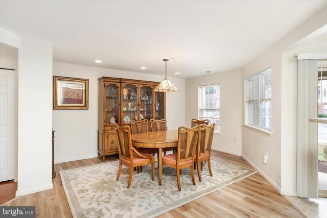 414 MOWAT CIR, Trenton, NJ 08690