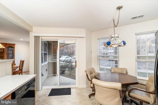 414 MOWAT CIR, Trenton, NJ 08690