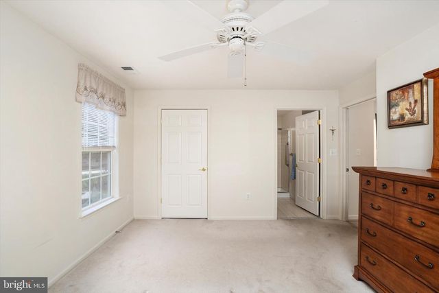 414 MOWAT CIR, Trenton, NJ 08690