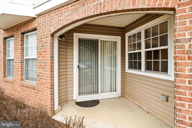 414 MOWAT CIR, Trenton, NJ 08690