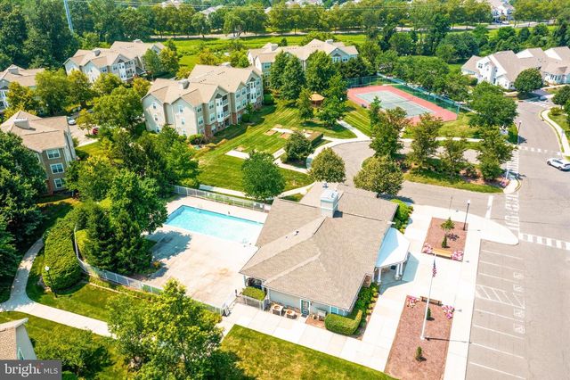 414 MOWAT CIR, Trenton, NJ 08690