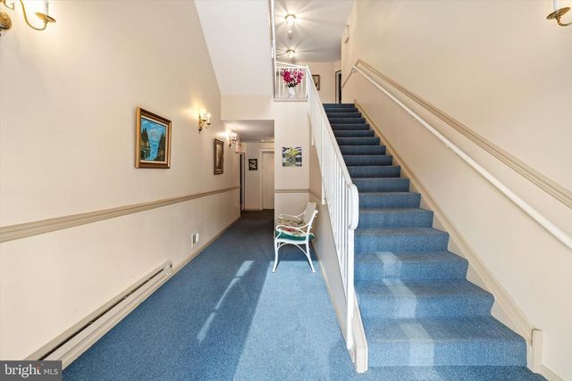 414 MOWAT CIR, Trenton, NJ 08690