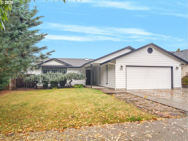 225 Sw VALLEYS EDGE St, Mc Minnville, OR 97128