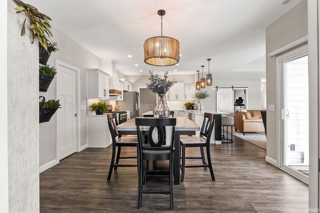 2011 Fairway Drive, Auburn, IN 46706