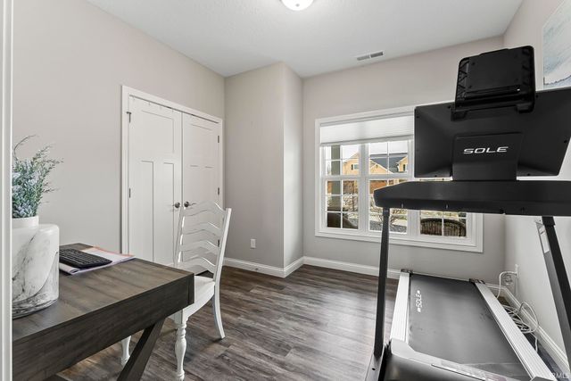 2011 Fairway Drive, Auburn, IN 46706