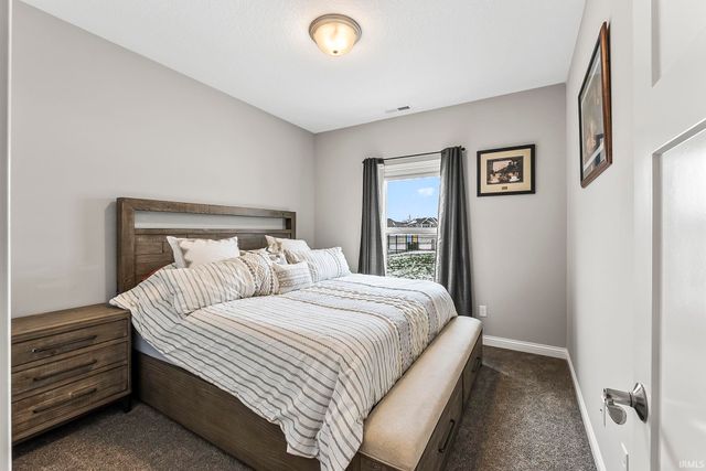 2011 Fairway Drive, Auburn, IN 46706