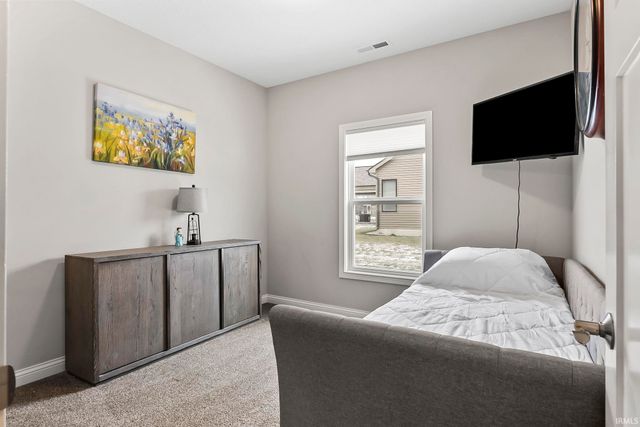 2011 Fairway Drive, Auburn, IN 46706