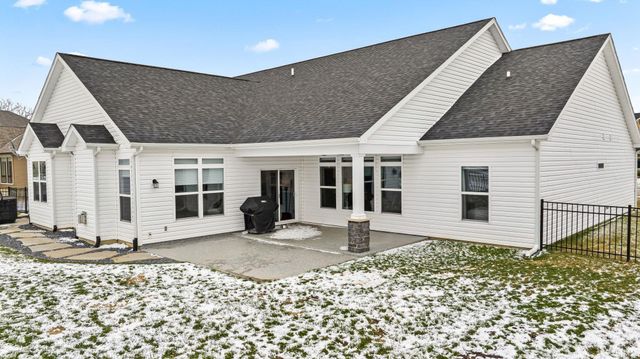 2011 Fairway Drive, Auburn, IN 46706