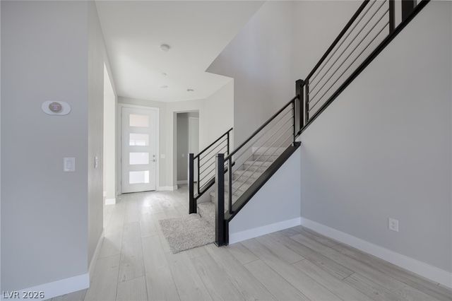 400 Red Feather Peak Court, Las Vegas, NV 89138