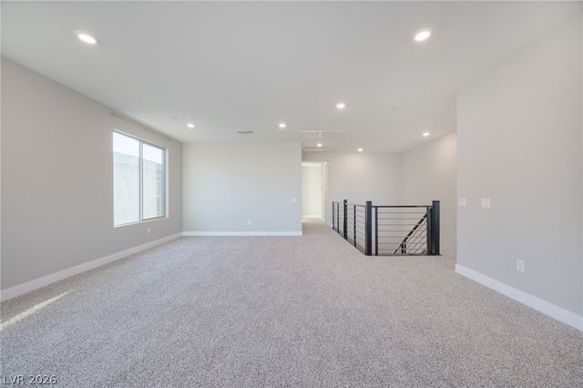 400 Red Feather Peak Court, Las Vegas, NV 89138