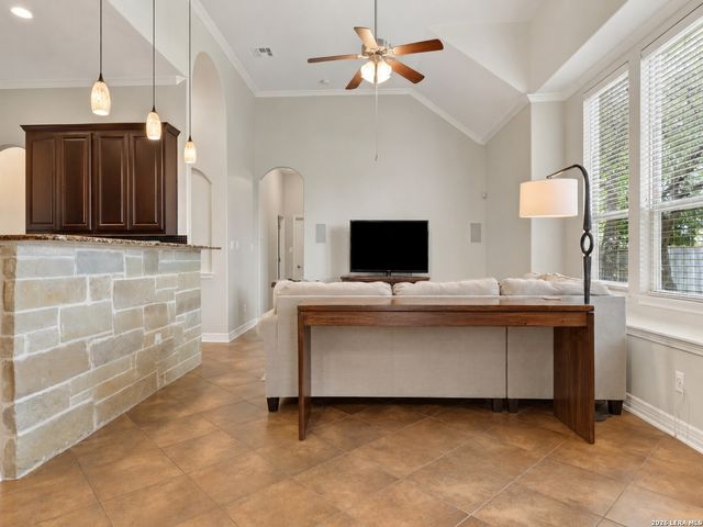 6243 Cecilyann, San Antonio, TX 78253